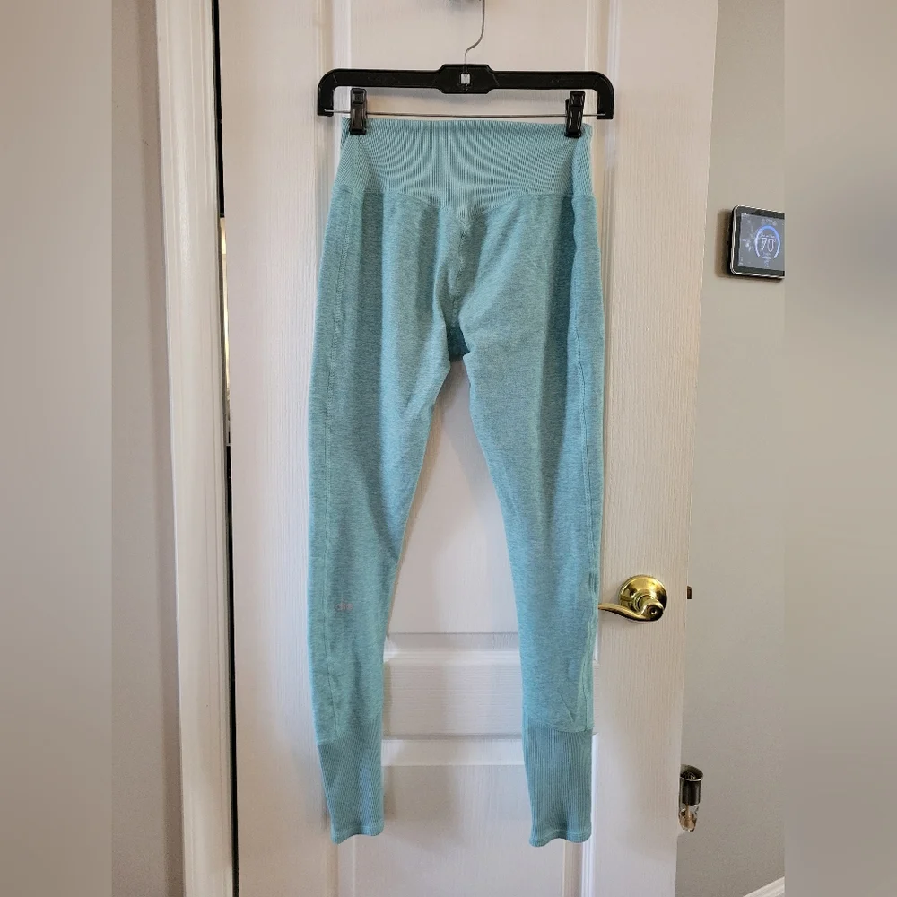 ALO Yoga AloSoft Lounge Leggings Blue Quartz Size Small Full Length
